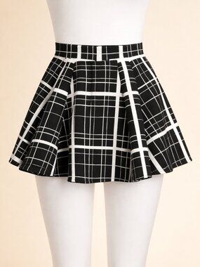 Alya Flared Mini Skirt Size Small EUC